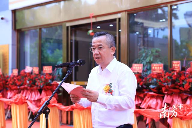 东升国际集团首席资本运营官，创兴银行董事李锋。 受访者供图